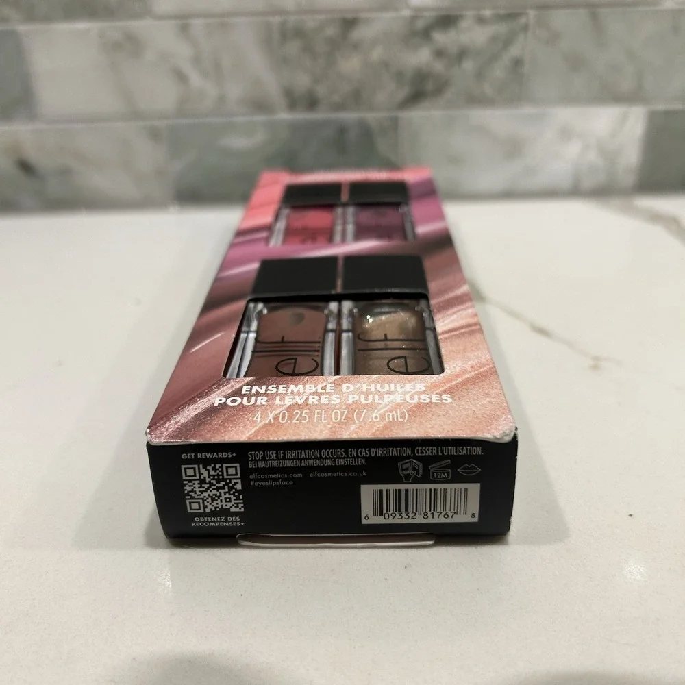 e.l.f. Glow Reviver Plumping Lip Oil Gift Set - 4pc  brand new In Box